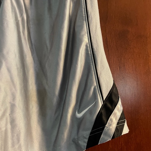 Men’s basketball shorts, nike - Picture 2 of 3